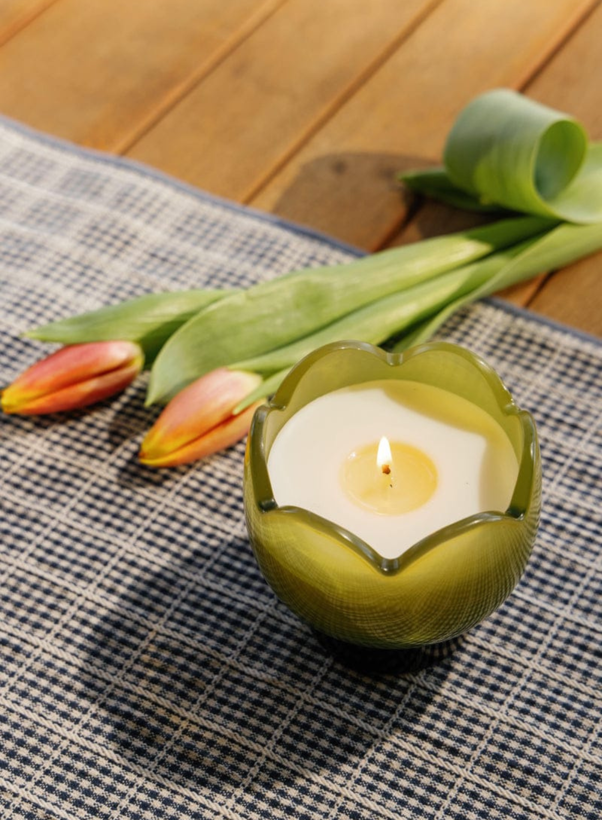 Paddywax Tulip 5.5oz Glass- Verbena & Lemongrass