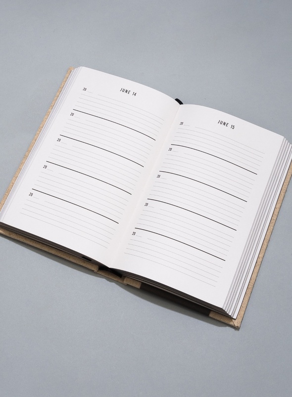 One Line A Day: A Five Year Memory Book (Canvas)