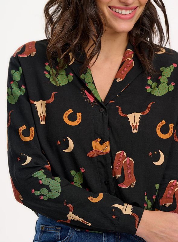 Micah Revere Shirt in Black, Cowgirl Print from Sugarhill