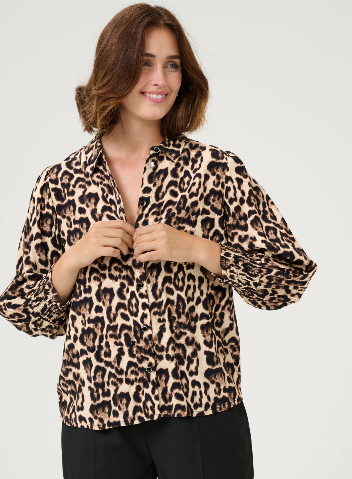 Pedra Shirt in Naturel Leopard from Kaffe