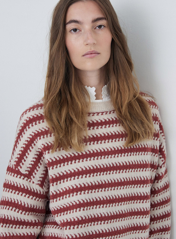 Daffy Jumper in Ecru + Ancient Pink from Yerse
