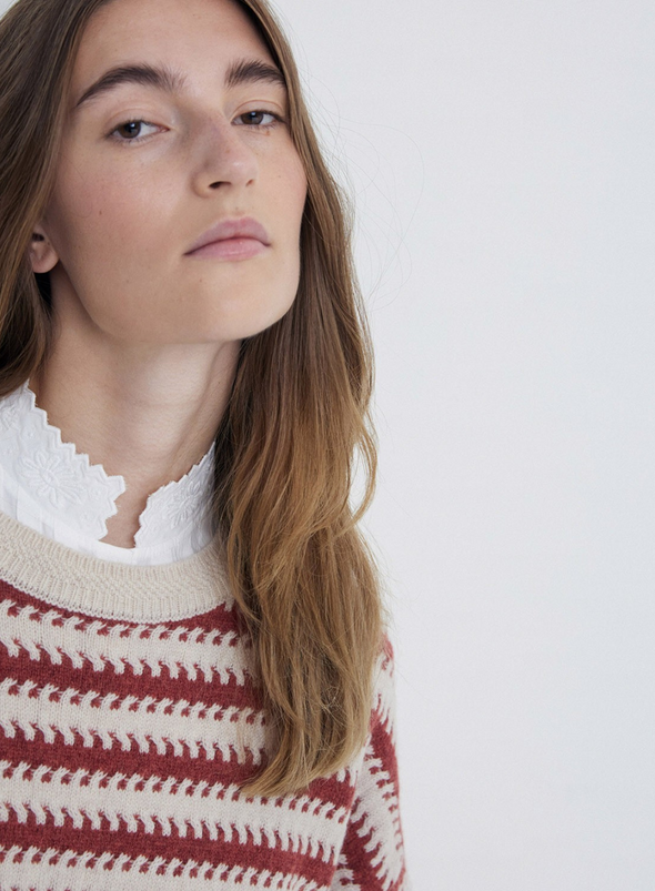 Daffy Jumper in Ecru + Ancient Pink from Yerse