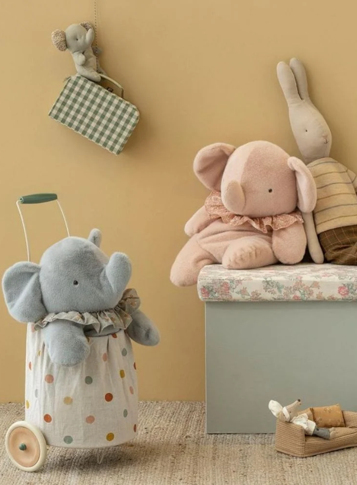 Maileg Safari Friends Mini Elephant in Iron Grey