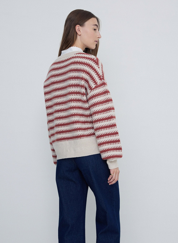 Daffy Jumper in Ecru + Ancient Pink from Yerse