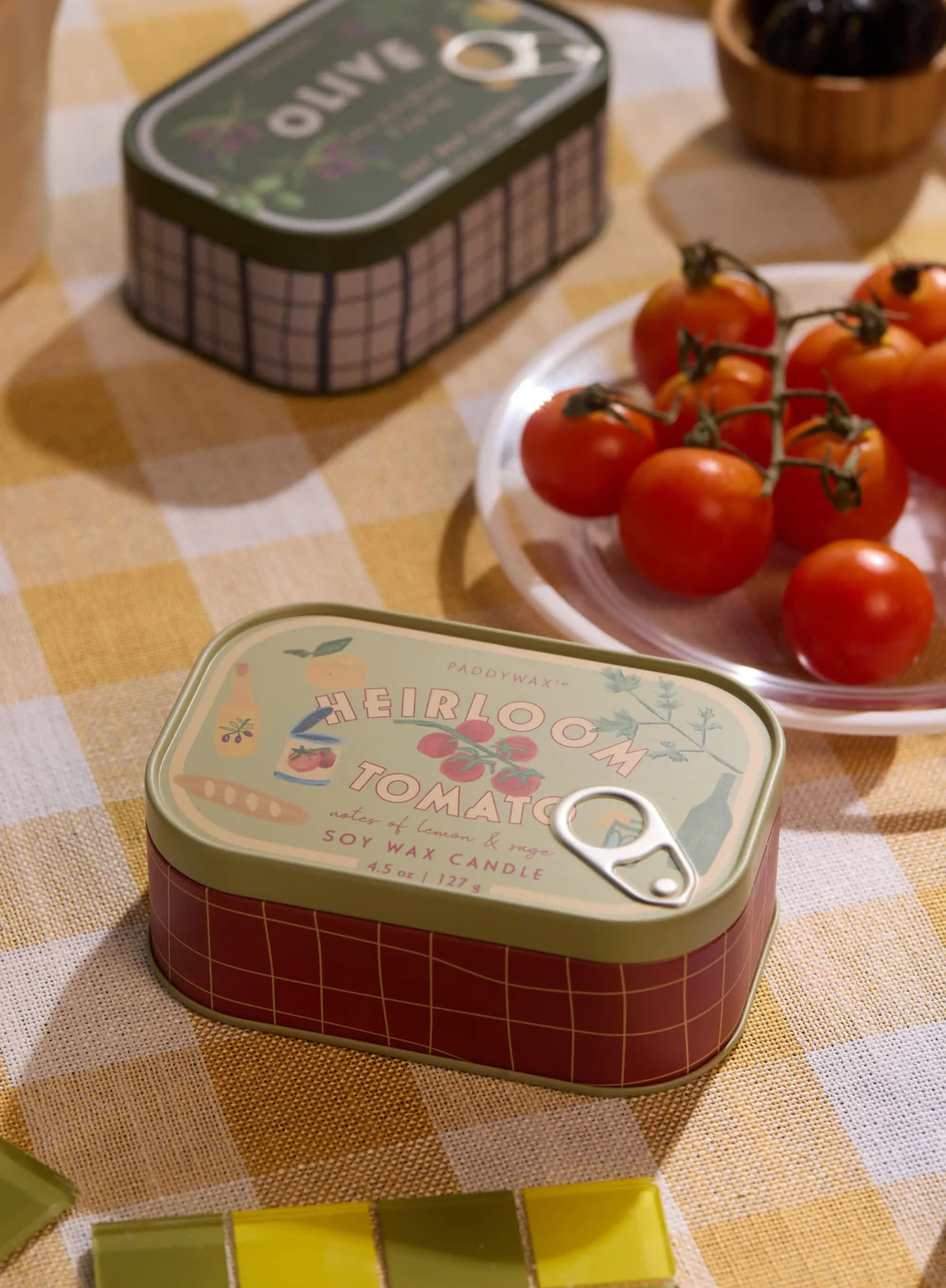 Bistro 4.5oz Printed Tin Candle - Heirloom Tomato from Paddywax