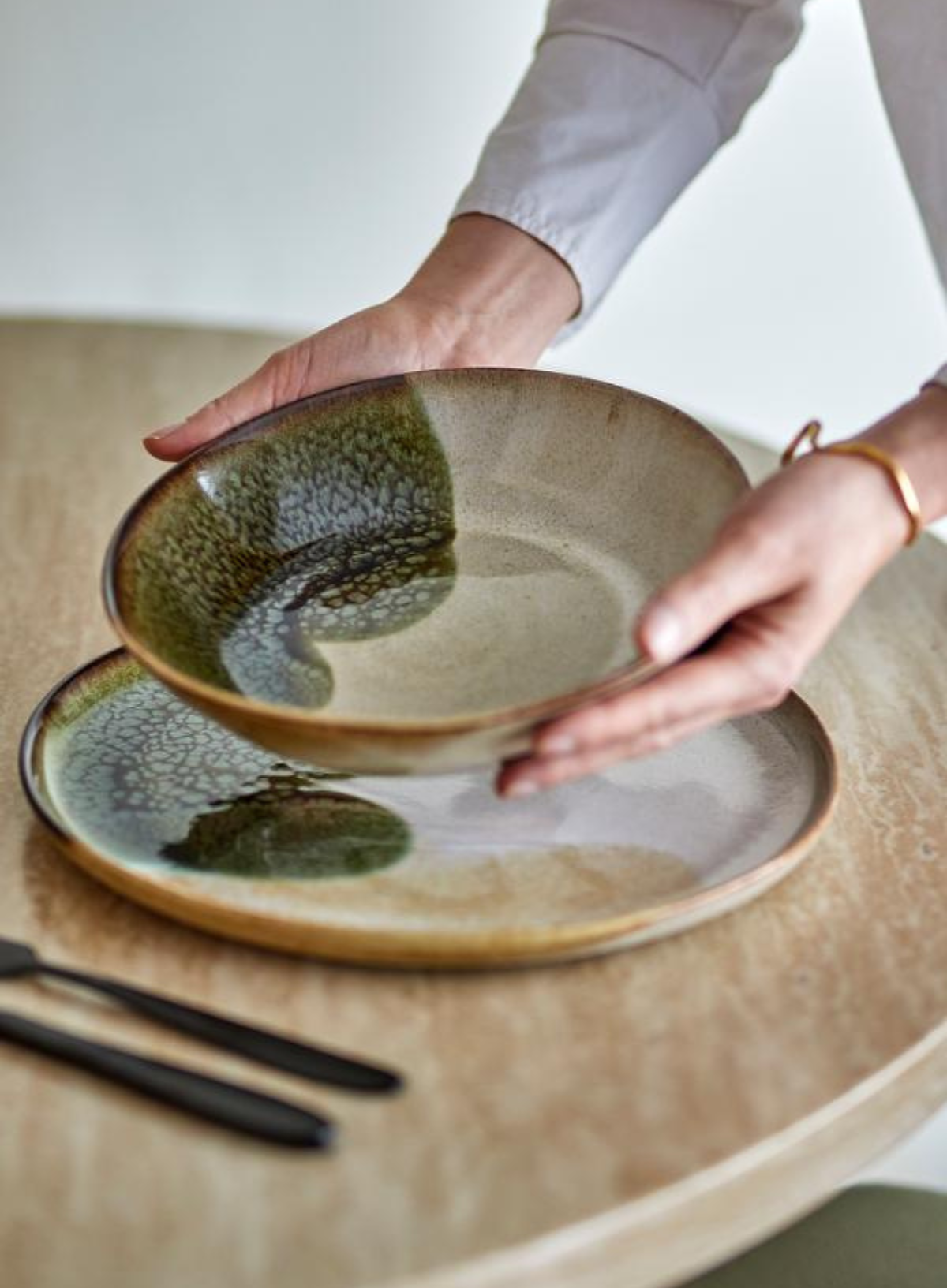 Bloomingville Green Stoneware Jules Deep Plate