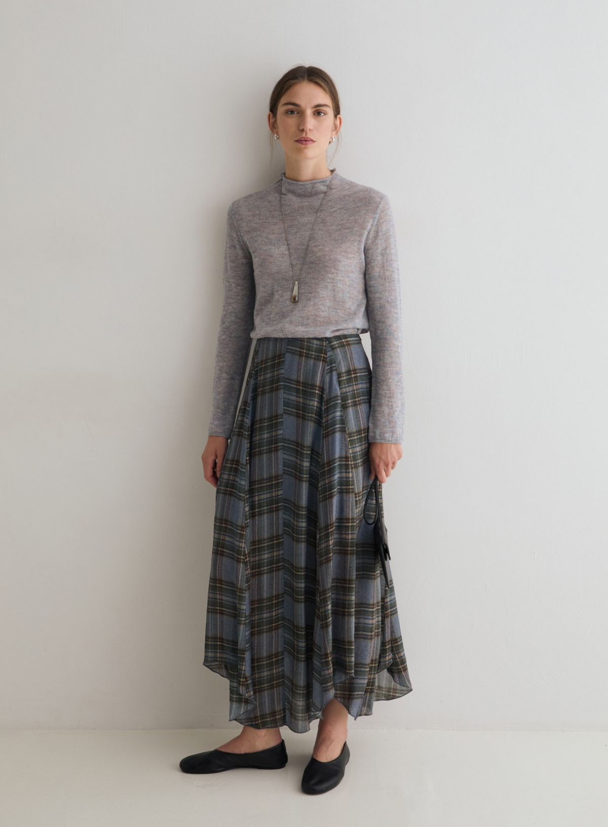 Yerse Newport Skirt in Check Print