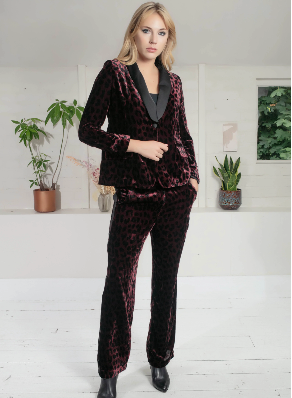Sonia Tuxedo Jacket in Plum from Nooki