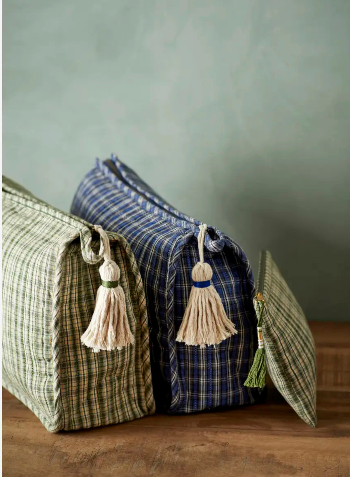 Sue Qulted Cotton Pouch