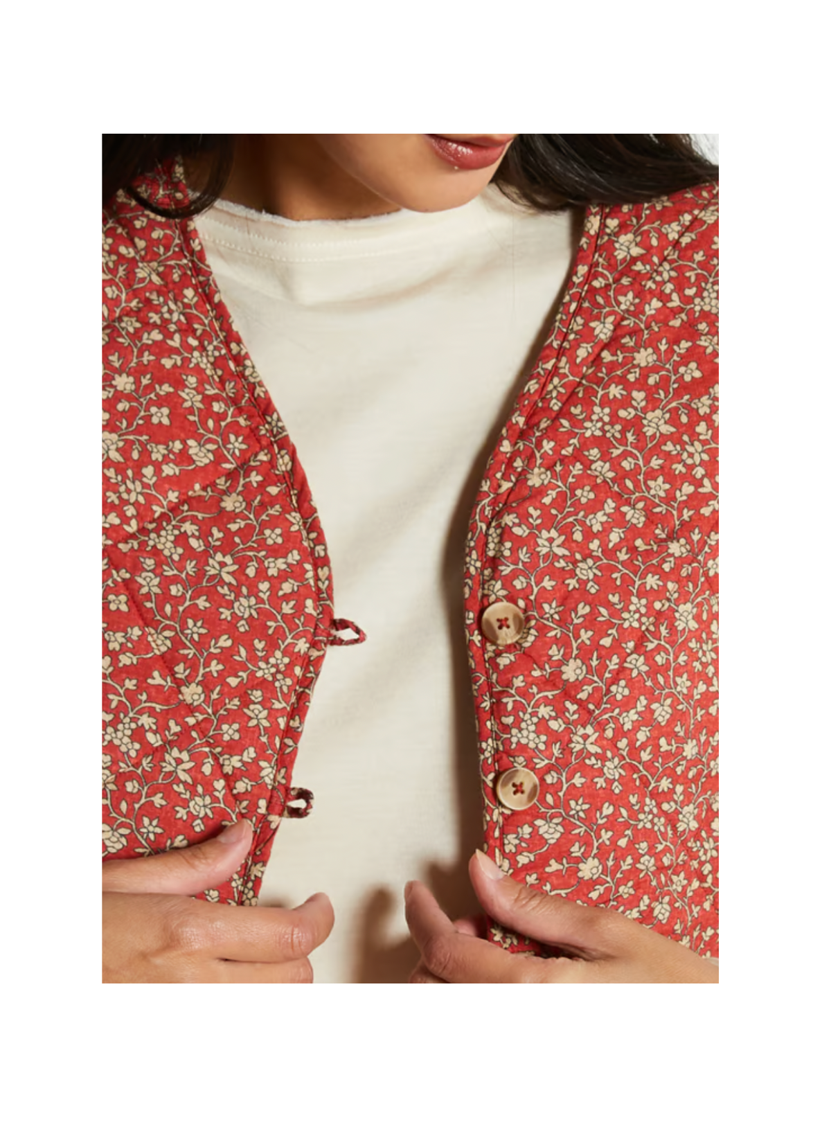 Louisa Gilet in Flower Brick from Hod