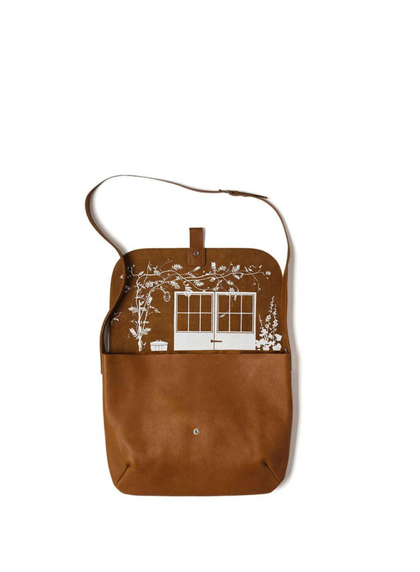 Shoulder Bag Back Yard in Cognac Used Look from Keecie