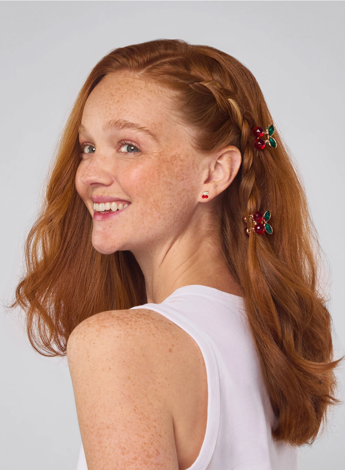 Kitsch Mini Rhinestone Claw Clips 2pc Set in Cherry