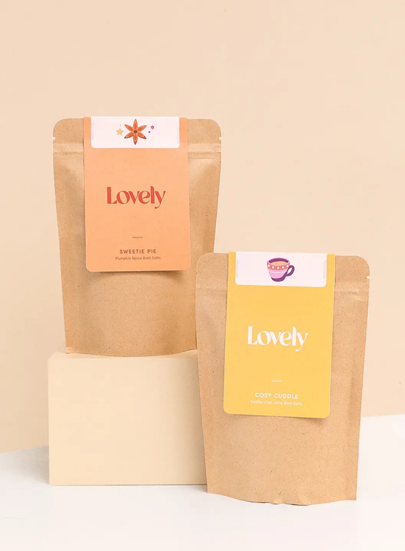 Cosy Cuddle Bath Salts in Vanilla Chai Latte from Lovely Skincare