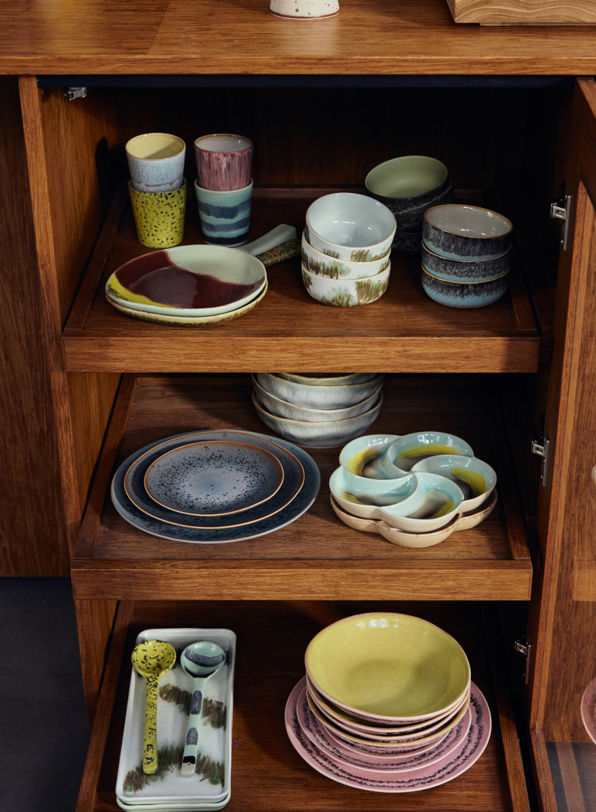 HK Living 70s Ceramics Serving Spoon in Mines Yellow