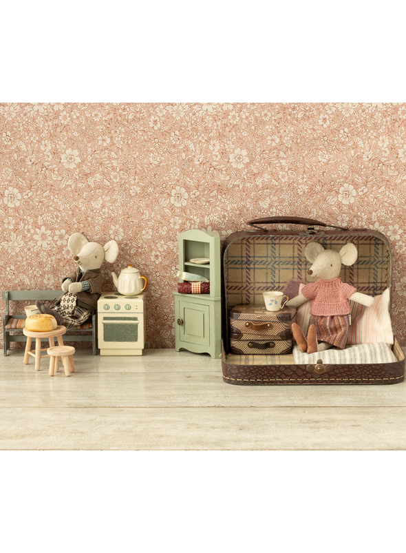 Grandpa Mouse Suitcase - Jacket, Pants and Tie from Maileg