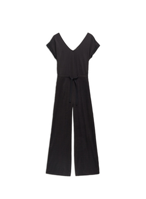 Lauren Jumpsuit in Black from Yerse