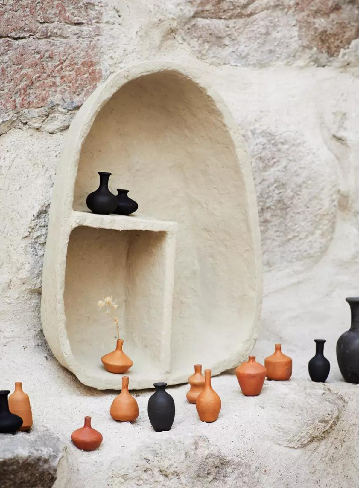 Black Terracotta Mini Vase from Madam Stoltz