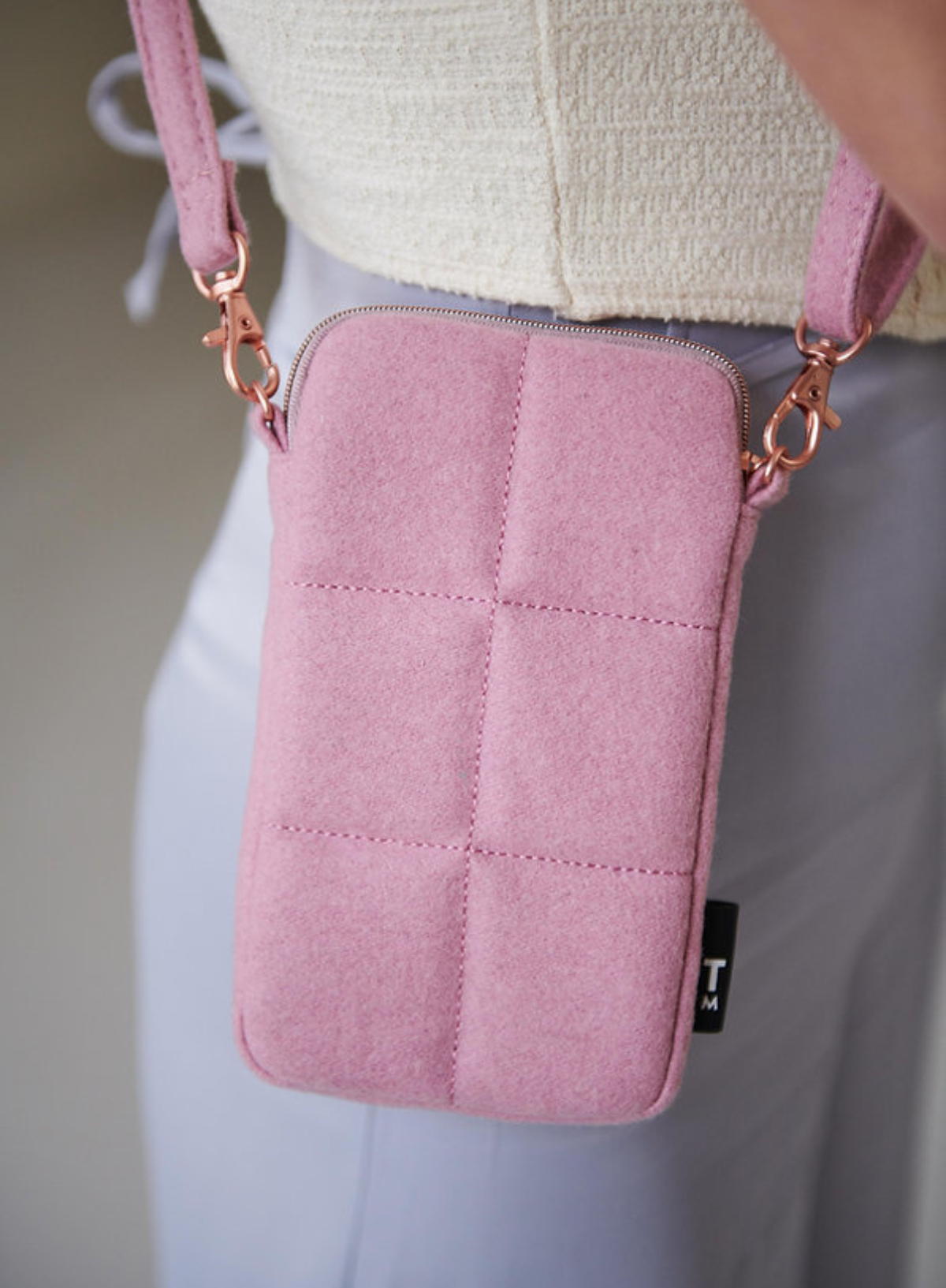 Luce Puffy Phone Pouch in Wool/Blush Tinne + Mia by Rilla Go Rilla