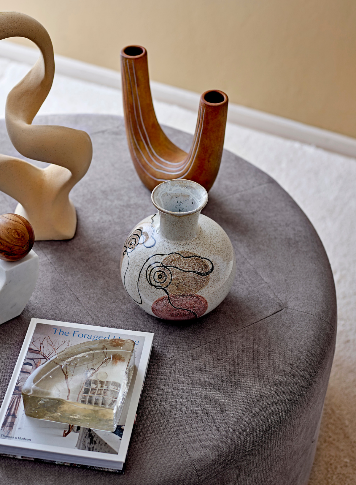 Irini White Face Vase from Bloomingville