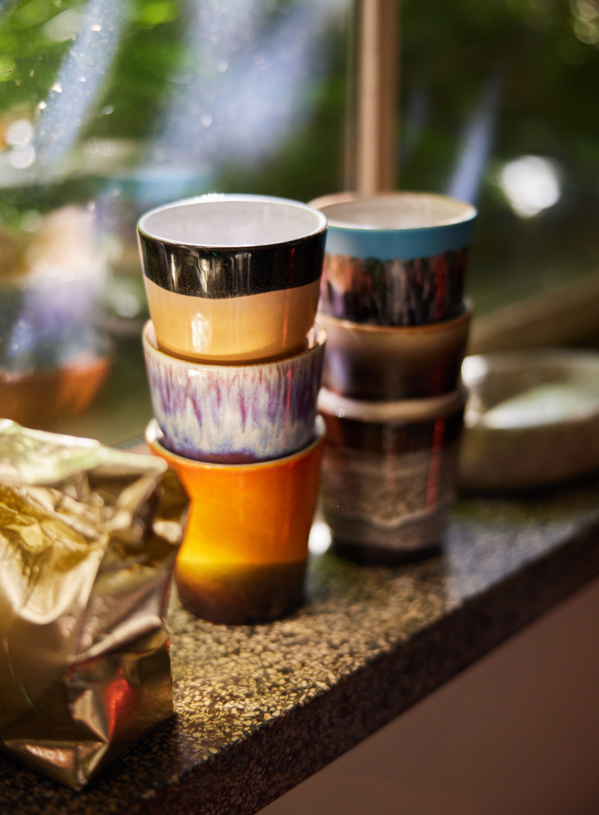 HK Living 70's Ceramic Beaker in Bomb