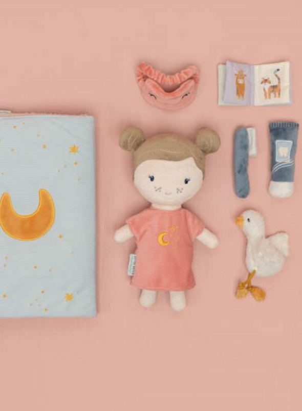 Sleepover Playset from Little Dutch