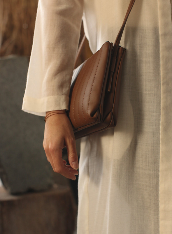 Mori Shoulder bag in Oak from Monk & Anna