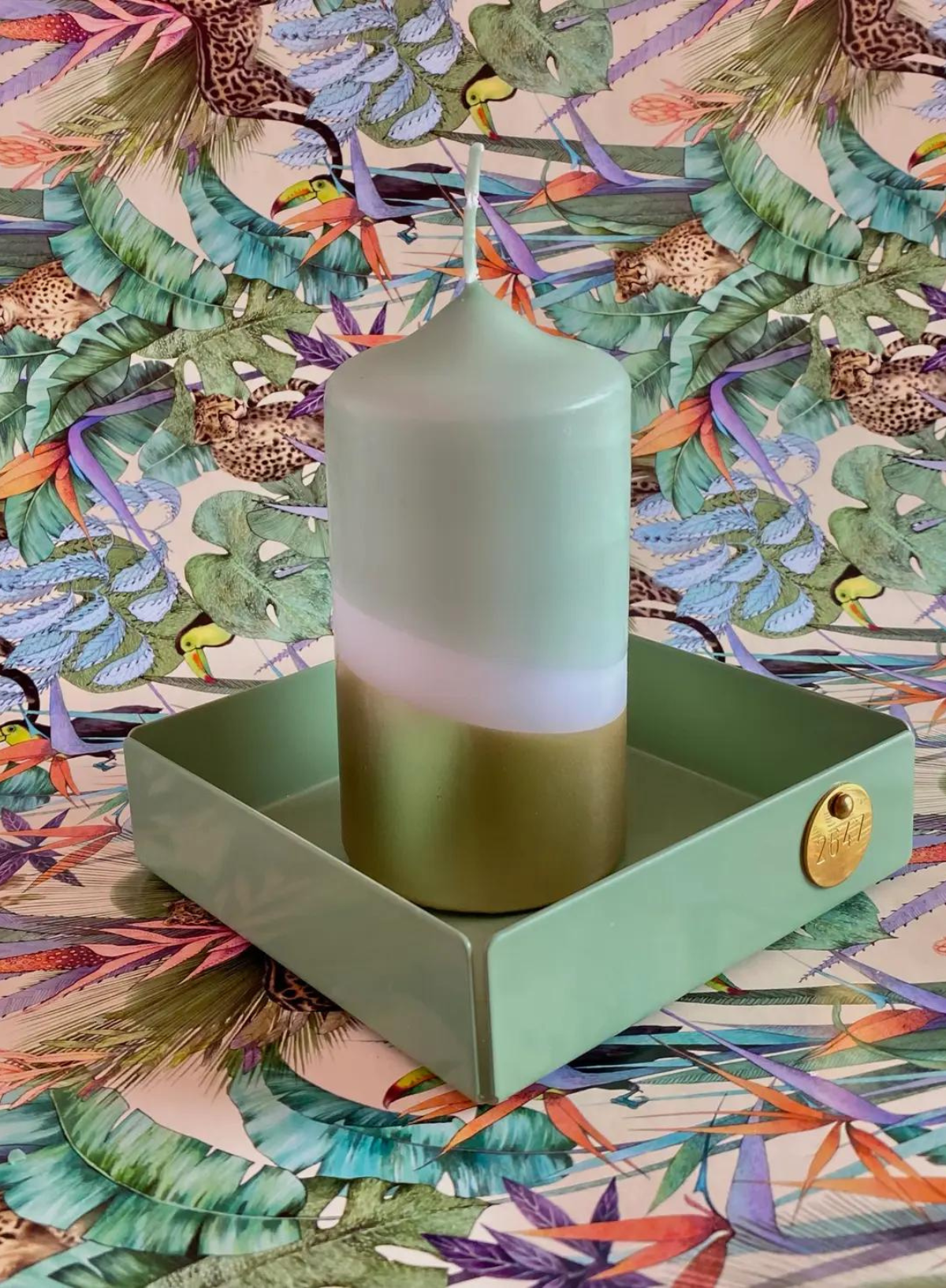 Dip Dye Luxury Treehouse from Pink Stories
