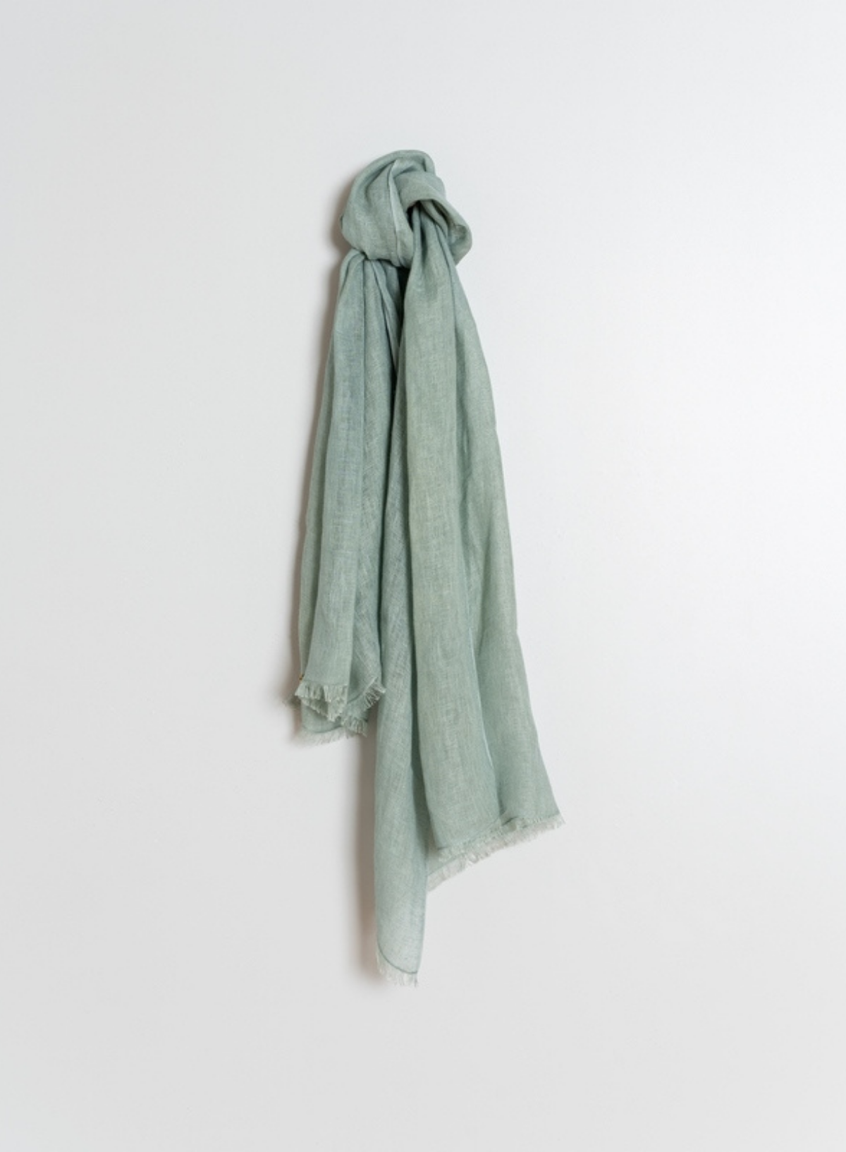 Indi & Cold Plain Linen Scarf in Aloe