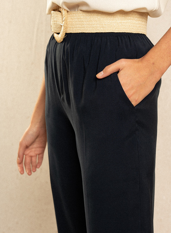Intense Pantalon in Marine from Grace and Mila