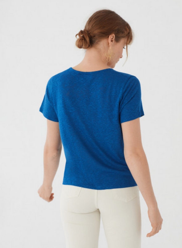 Linen V-neck t-shirt in Intense Blue from Nice Things