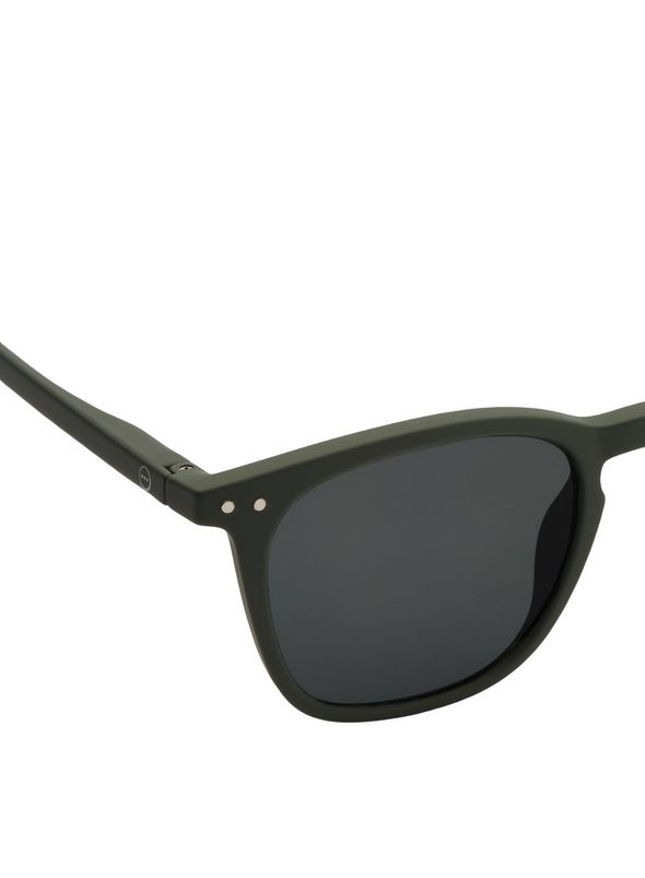 #E Sunglasses in Kaki Green From Izipizi